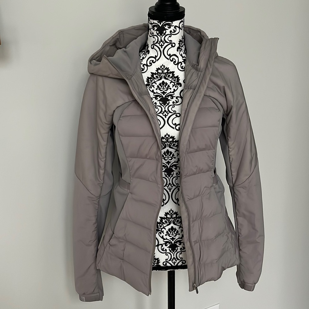 Lululemon Down for it All - 10